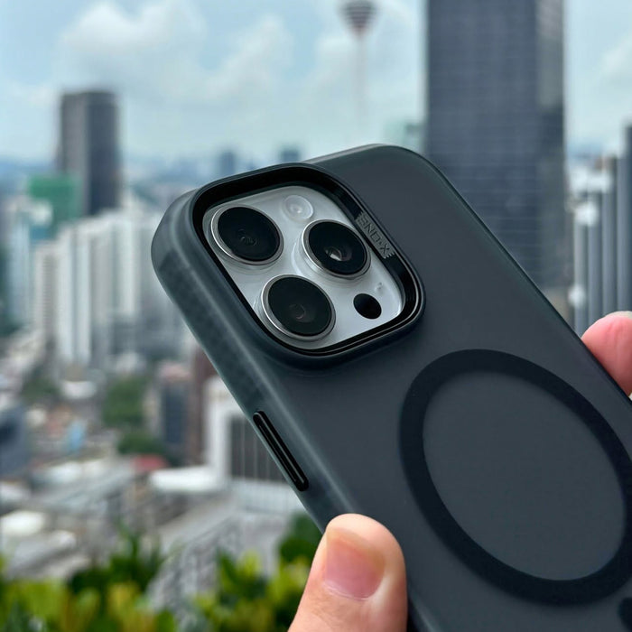 Carcasa DropGuard 2.0 Frost Magnetic iPhone 16 Serie